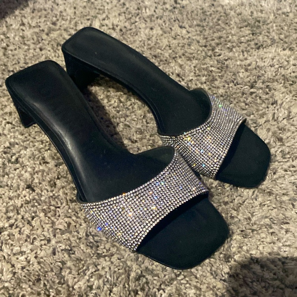 Size 5 small heel bling